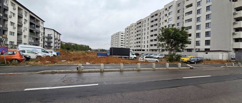 Berceni, zona Persu, str. Postalionului, Dealu Corbului, capat STB 241,